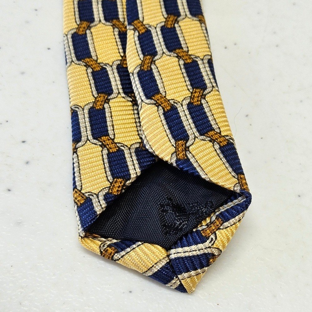 Brooks Brothers Silk Tie Mens Yellow Navy Blue Geometric Chain Link Makers USA - Picture 4 of 9